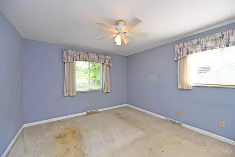 Bedroom - 2630 Beechmar Dr, Cincinnati, OH 45230 photo 3 of 6