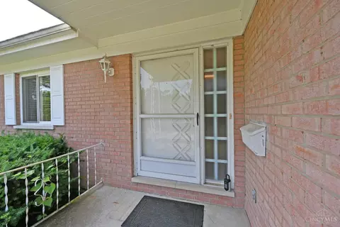 Exterior - 2630 Beechmar Dr, Cincinnati, OH 45230 photo 2 of 9