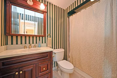 Bath - 2630 Beechmar Dr, Cincinnati, OH 45230 photo 2 of 2