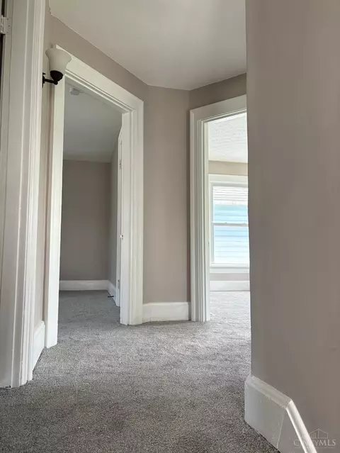 Entry Way - 188 Progress Ave, Hamilton, OH 45013 photo 3 of 3