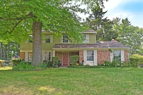 22 Robbie Rdg, Milford, OH 45150