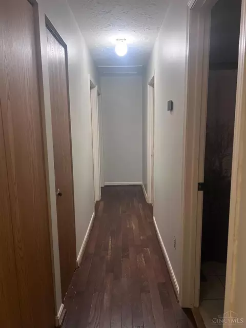 Entry Way - 4260 Tranquility Ct, Batavia, OH 45103 photo 1 of 2