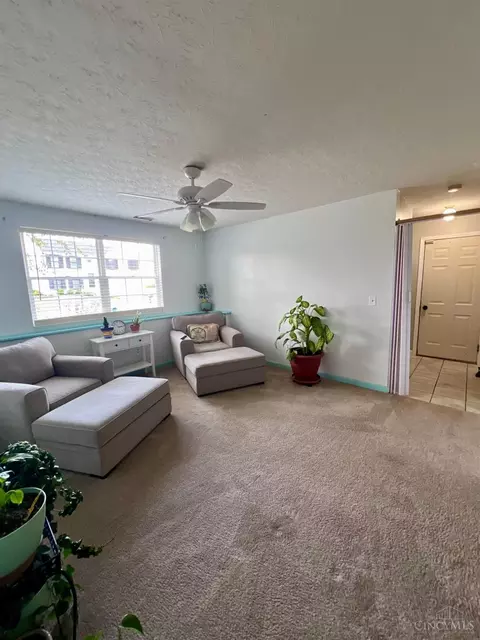 Living - 4260 Tranquility Ct, Batavia, OH 45103 photo 2 of 2