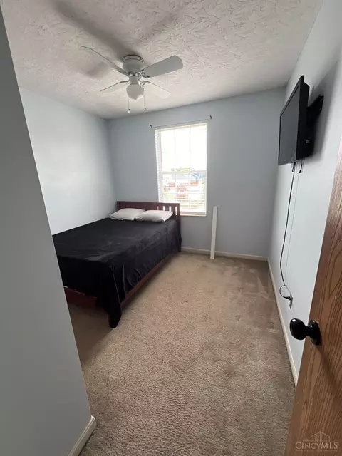 Bedroom - 4260 Tranquility Ct, Batavia, OH 45103 photo 2 of 3