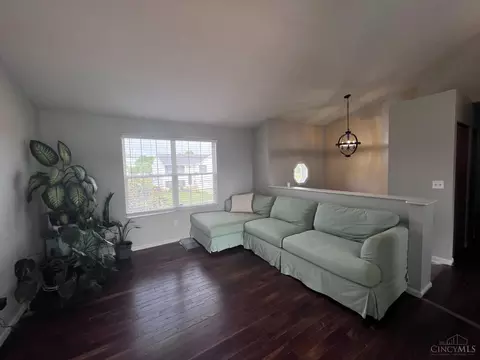 Living - 4260 Tranquility Ct, Batavia, OH 45103 photo 1 of 2