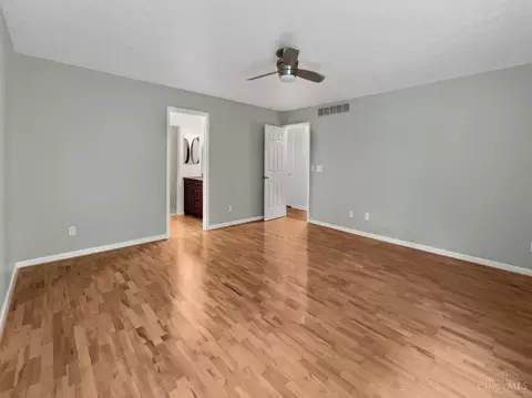 3588 Parfore Ct, Cincinnati, OH 45245 photo 14