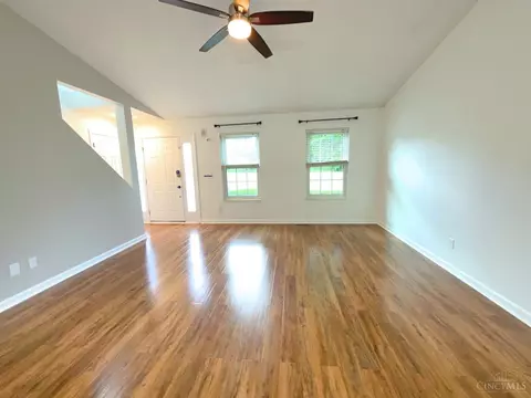3588 Parfore Ct, Cincinnati, OH 45245 photo 8