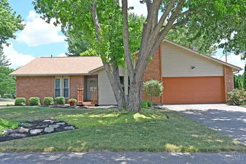 7405 Red Coat Dr, Hamilton, OH 45011