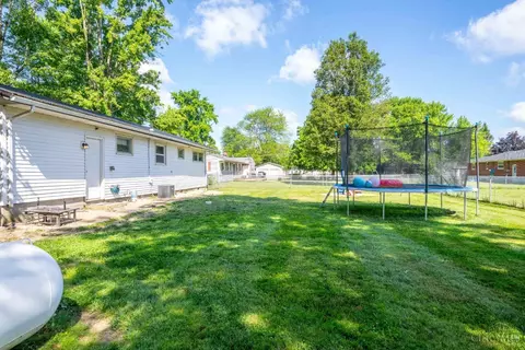 Exterior - 305 Smith Ave, Mount Orab, OH 45154 photo 6 of 7