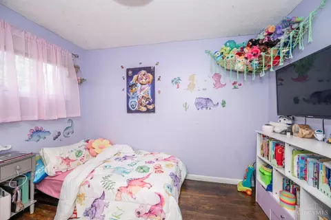 Bedroom - 305 Smith Ave, Mount Orab, OH 45154 photo 2 of 5