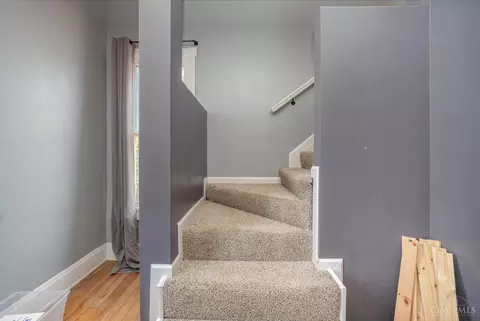 Entry Way - 3183 River Rd, Cincinnati, OH 45204 photo 1 of 1