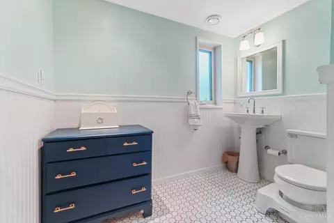 5582 Mapleridge Dr, Cincinnati, OH 45227 photo 38