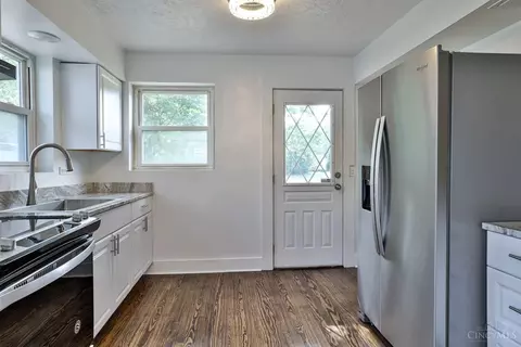 Kitchen - 2204 Kipling Ave, Cincinnati, OH 45239 photo 2 of 3