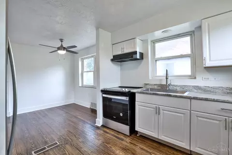 Kitchen - 2204 Kipling Ave, Cincinnati, OH 45239 photo 1 of 3
