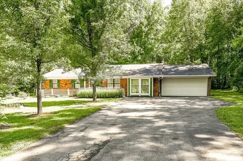 309 Warren Ln, Goshen, OH 45122