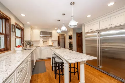 Kitchen - 11040 Toddtee Ln, Montgomery, OH 45242 photo 1 of 4