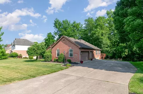 Exterior - 870 Gorham Dr, Cincinnati, OH 45245 photo 6 of 6