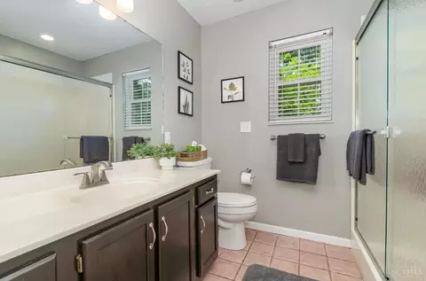 Bath - 870 Gorham Dr, Cincinnati, OH 45245 photo 1 of 3