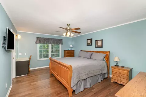 Bedroom - 870 Gorham Dr, Cincinnati, OH 45245 photo 1 of 7
