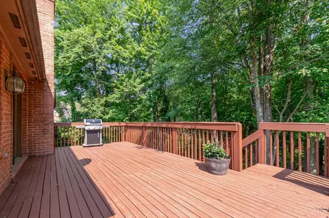 Exterior - 870 Gorham Dr, Cincinnati, OH 45245 photo 2 of 6