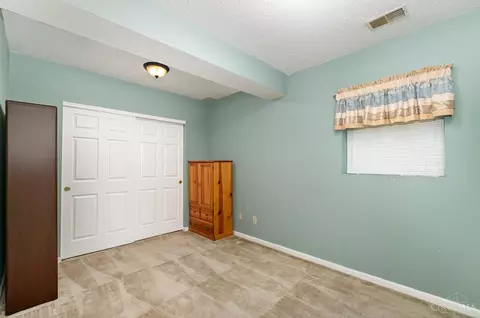 Bedroom - 870 Gorham Dr, Cincinnati, OH 45245 photo 6 of 7
