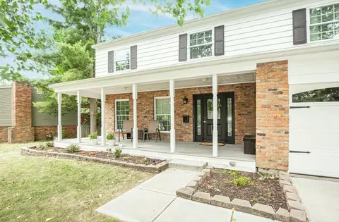 317 Lycoming St, Loveland, OH 45140