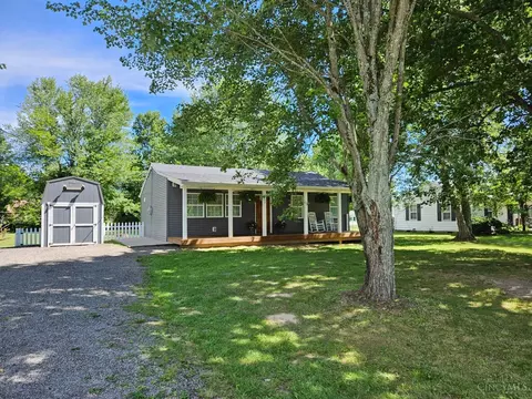 1807 Louis Ln, Goshen, OH 45122
