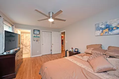 Bedroom - 588 Beechtree Dr, Cincinnati, OH 45224 photo 2 of 6