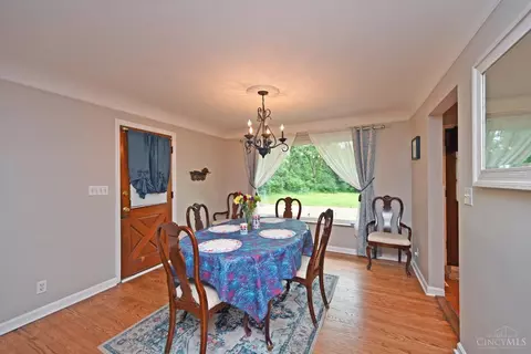 Dining - 588 Beechtree Dr, Cincinnati, OH 45224 photo 2 of 5