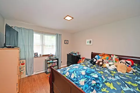 Bedroom - 588 Beechtree Dr, Cincinnati, OH 45224 photo 3 of 6