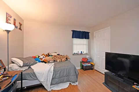 Bedroom - 588 Beechtree Dr, Cincinnati, OH 45224 photo 6 of 6