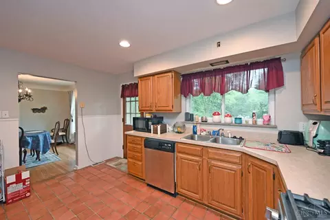 Kitchen - 588 Beechtree Dr, Cincinnati, OH 45224 photo 1 of 3