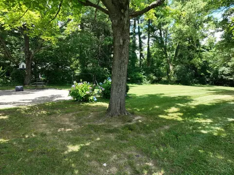 Exterior - 588 Beechtree Dr, Cincinnati, OH 45224 photo 21 of 21