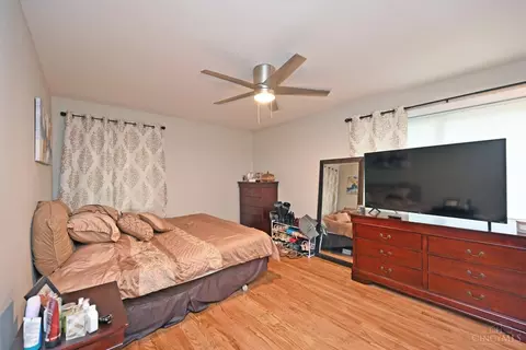 Bedroom - 588 Beechtree Dr, Cincinnati, OH 45224 photo 1 of 6
