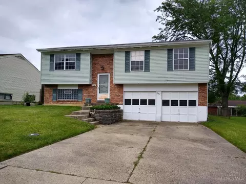 987 Harrogate Ct, Forest Park, OH 45240