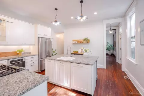 Kitchen - 1421 Pullan Ave, Cincinnati, OH 45223 photo 1 of 7