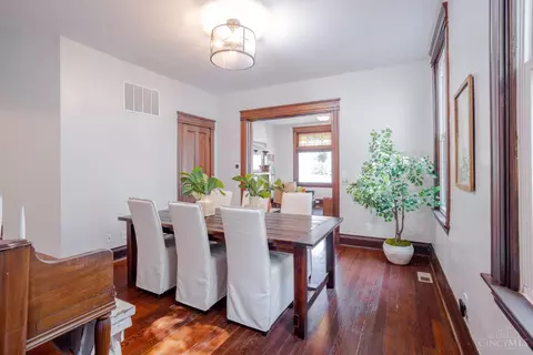 Dining - 1421 Pullan Ave, Cincinnati, OH 45223 photo 1 of 2