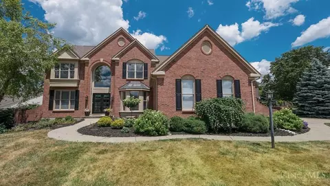 6846 Glen Cove Dr, Mason, OH 45040