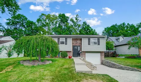 2810 Keystone Dr, Cincinnati, OH 45230