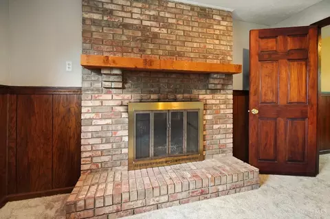 Living - 12053 Hazelhurst Dr, Cincinnati, OH 45240 photo 10 of 10