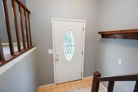 Entry Way - 12053 Hazelhurst Dr, Cincinnati, OH 45240 photo 1 of 3