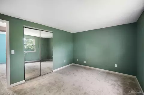 Bedroom - 12053 Hazelhurst Dr, Cincinnati, OH 45240 photo 1 of 5