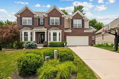945 Shireton Ct, Cincinnati, OH 45245