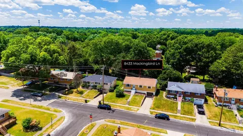View/Area - 8433 Mockingbird Ln, Cincinnati, OH 45231 photo 1 of 2