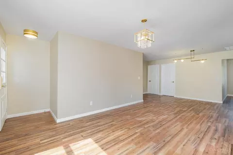 Living - 6887 Warder Dr, Cincinnati, OH 45224 photo 3 of 3