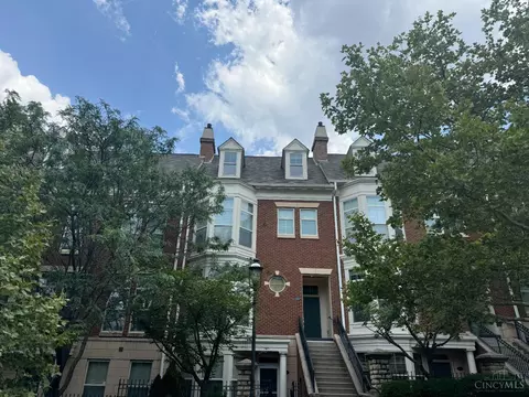 218 Stetson St, Cincinnati, OH 45219