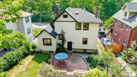 Exterior - 6013 Robison Rd, Cincinnati, OH 45213 photo 7 of 8