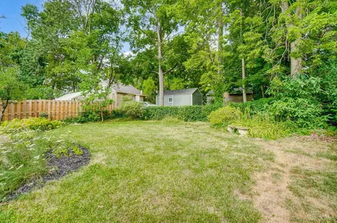 Exterior - 6013 Robison Rd, Cincinnati, OH 45213 photo 8 of 8