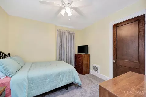 1663 Kellywood Ave, Cincinnati, OH 45238 photo 18