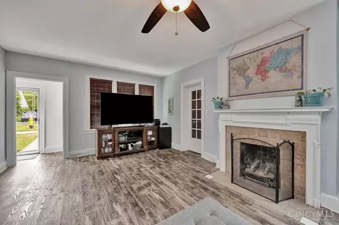 1663 Kellywood Ave, Cincinnati, OH 45238 photo 7